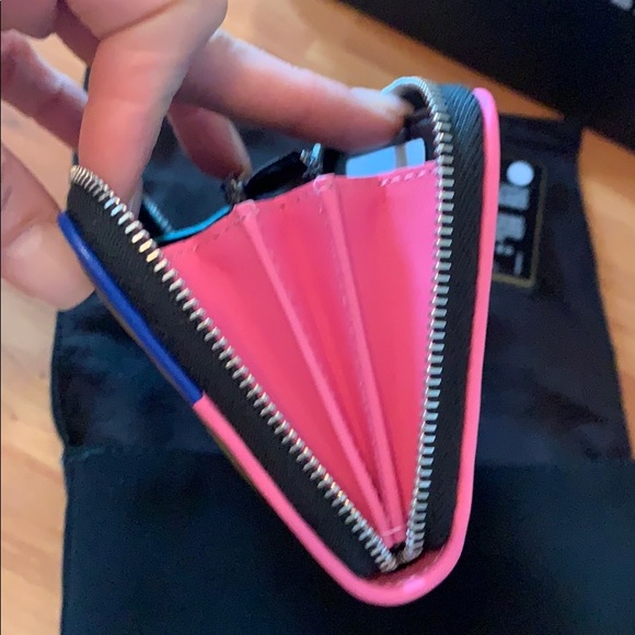 Sold on eBay - Picture 7 of 8